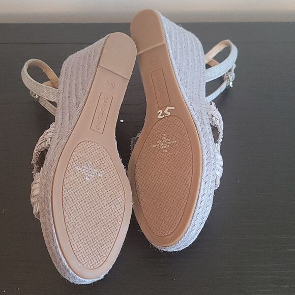 BRAND NEW BANDOLINO WOMEN'S KRISTA WEDGE SANDAL - Picture 14 of 15